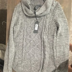 Size small sweater tunic NWT